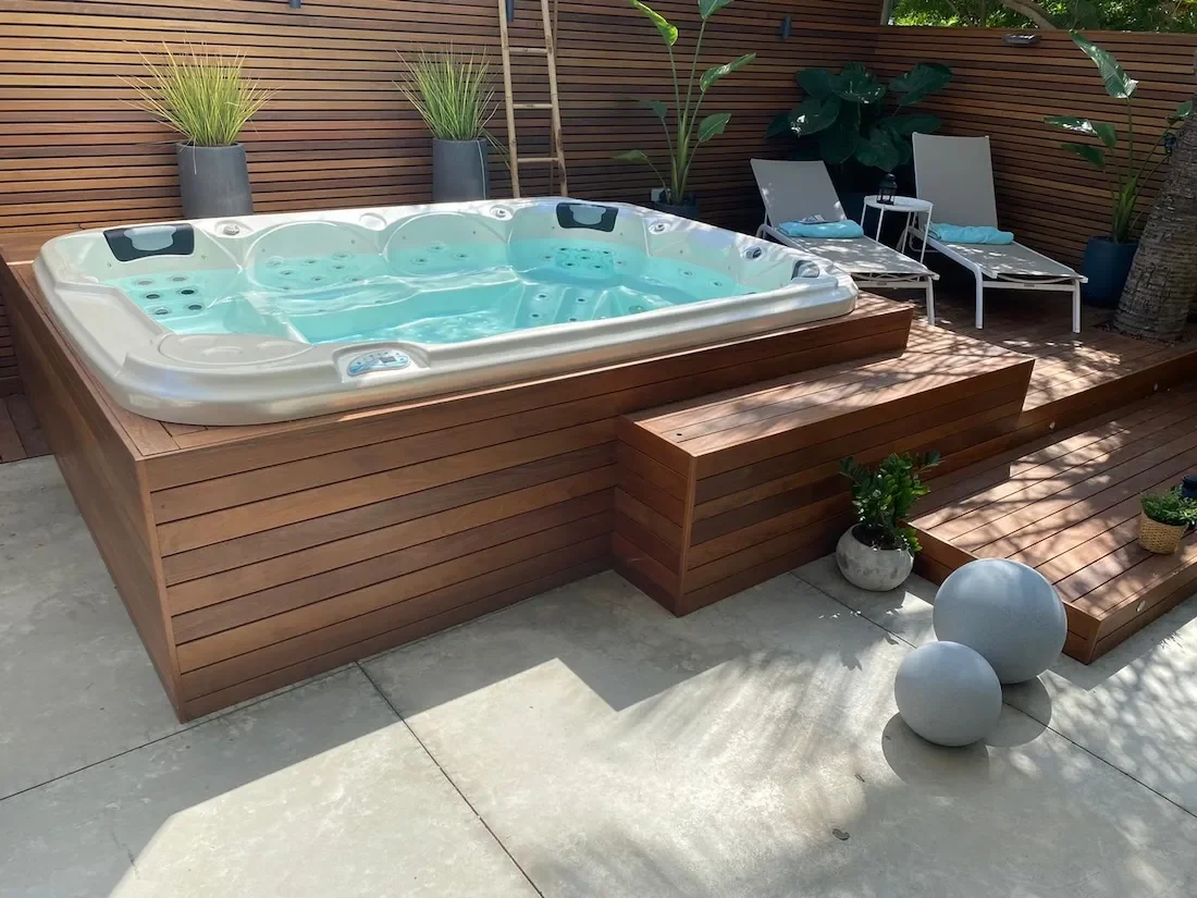 ג’קוזי ובריכות זרמים לקיץ